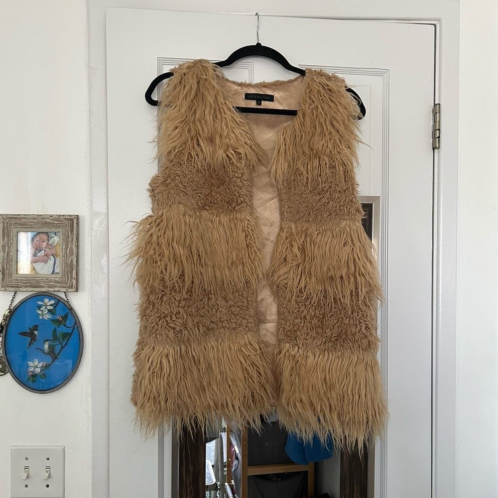 Beige/tan faux fur vest